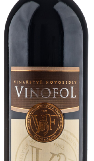 Wino czerwone Merlot