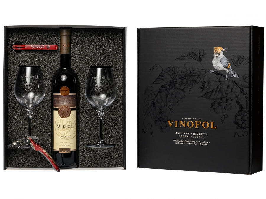wino kieliszki korkociąg